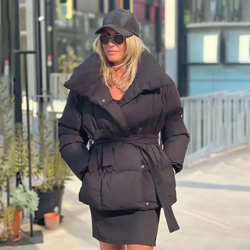 Premium belted wrap-around bumper for women