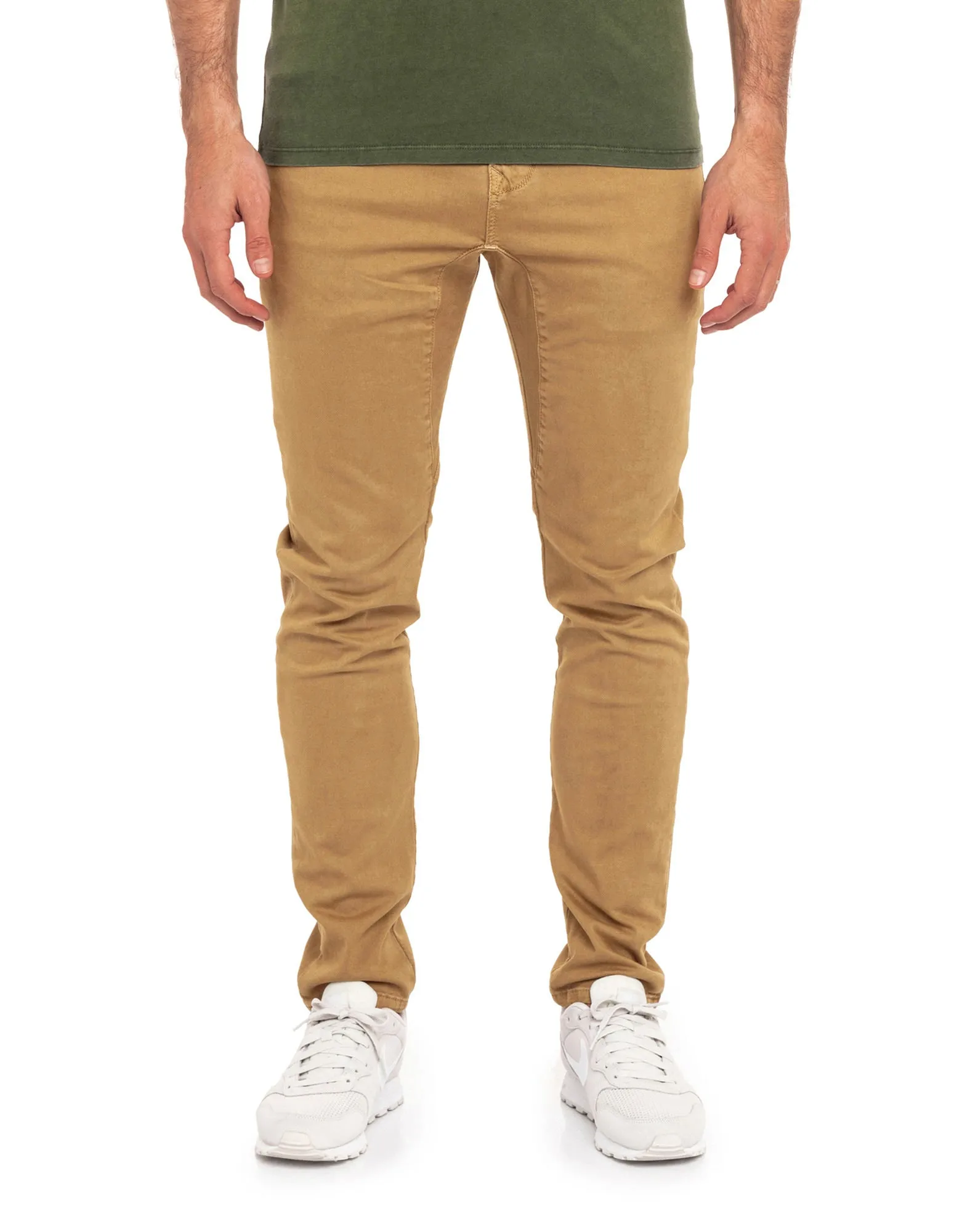 Pull-in Dening Jump Desert