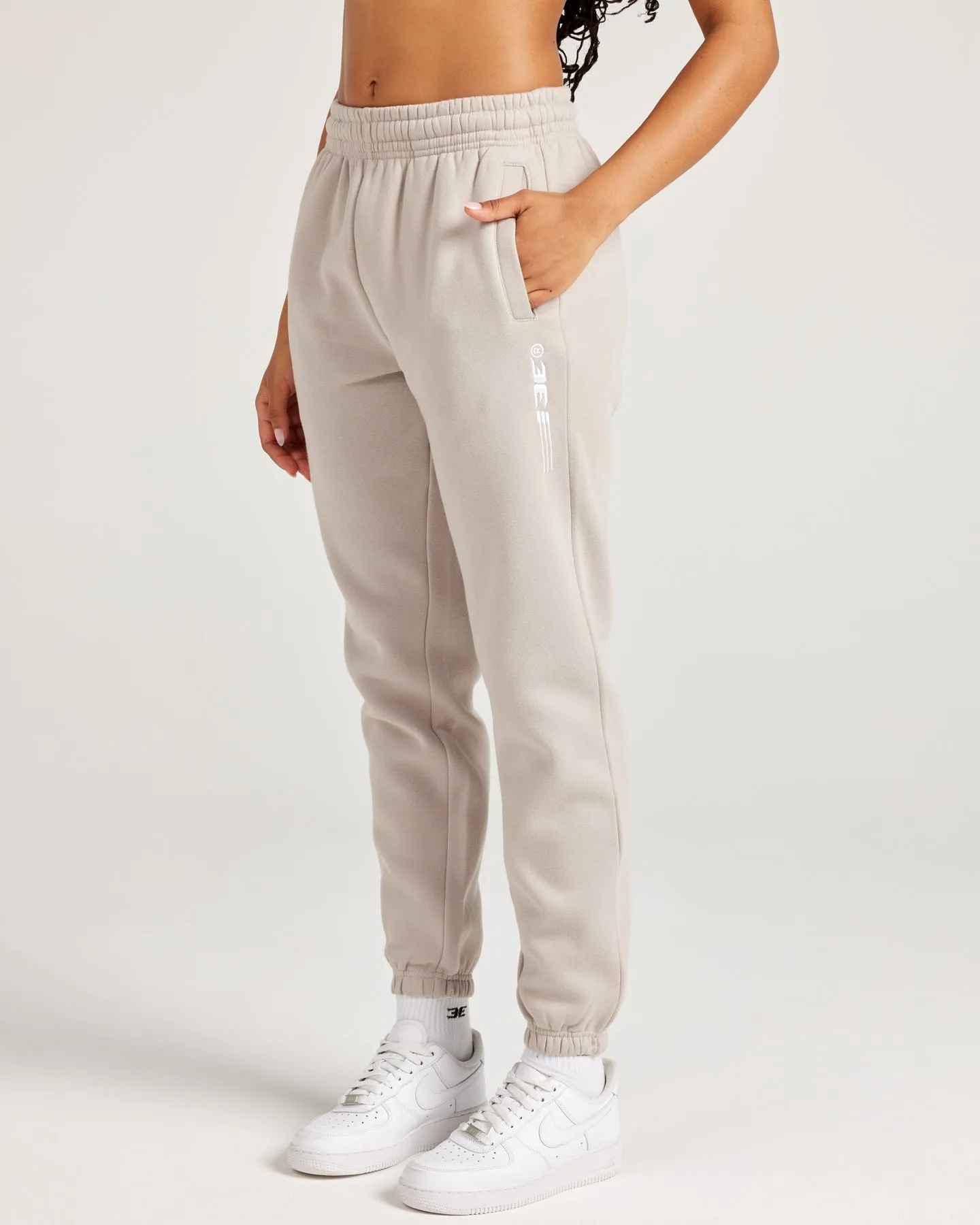 Pursuit Jogger - Taupe