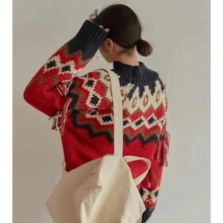 Retro Pattern Knitted Christmas Sweater with Flared Long Sleeves