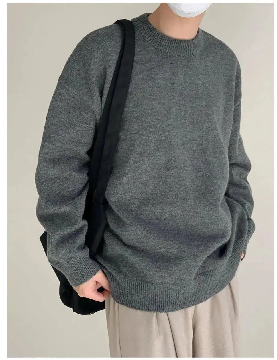 Round Neck Pullover Sweater