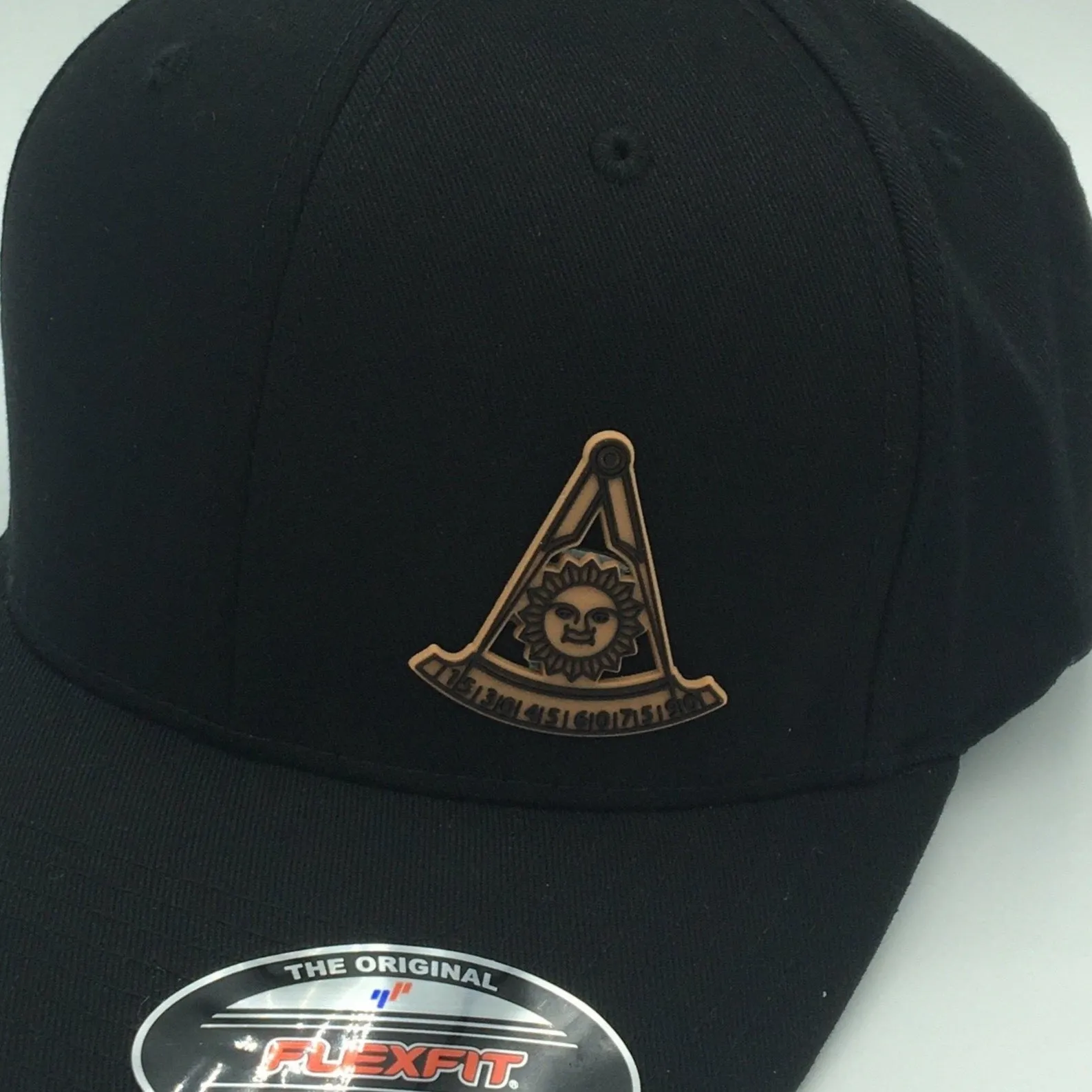 Rubberized PAST MASTER Quadrant fitted caps