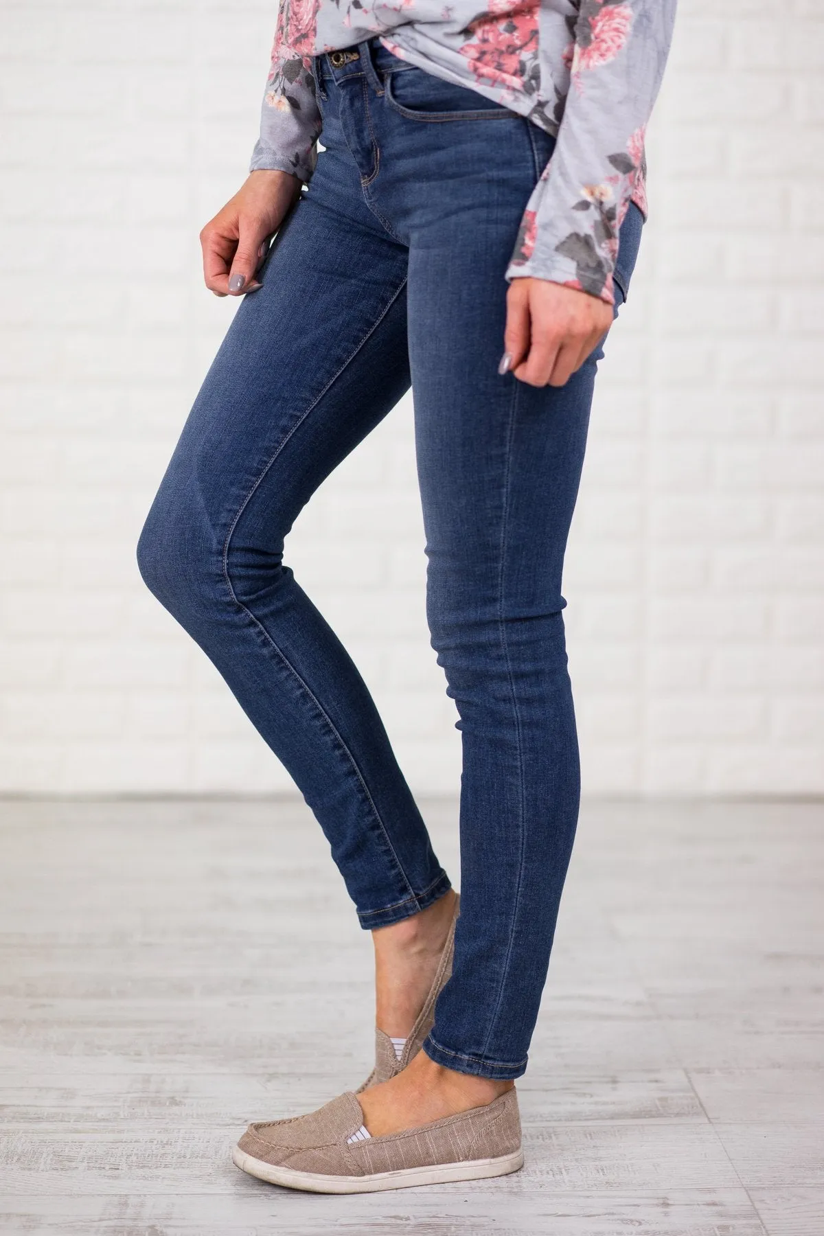 Sneak Peek Adrienne - Medium Wash