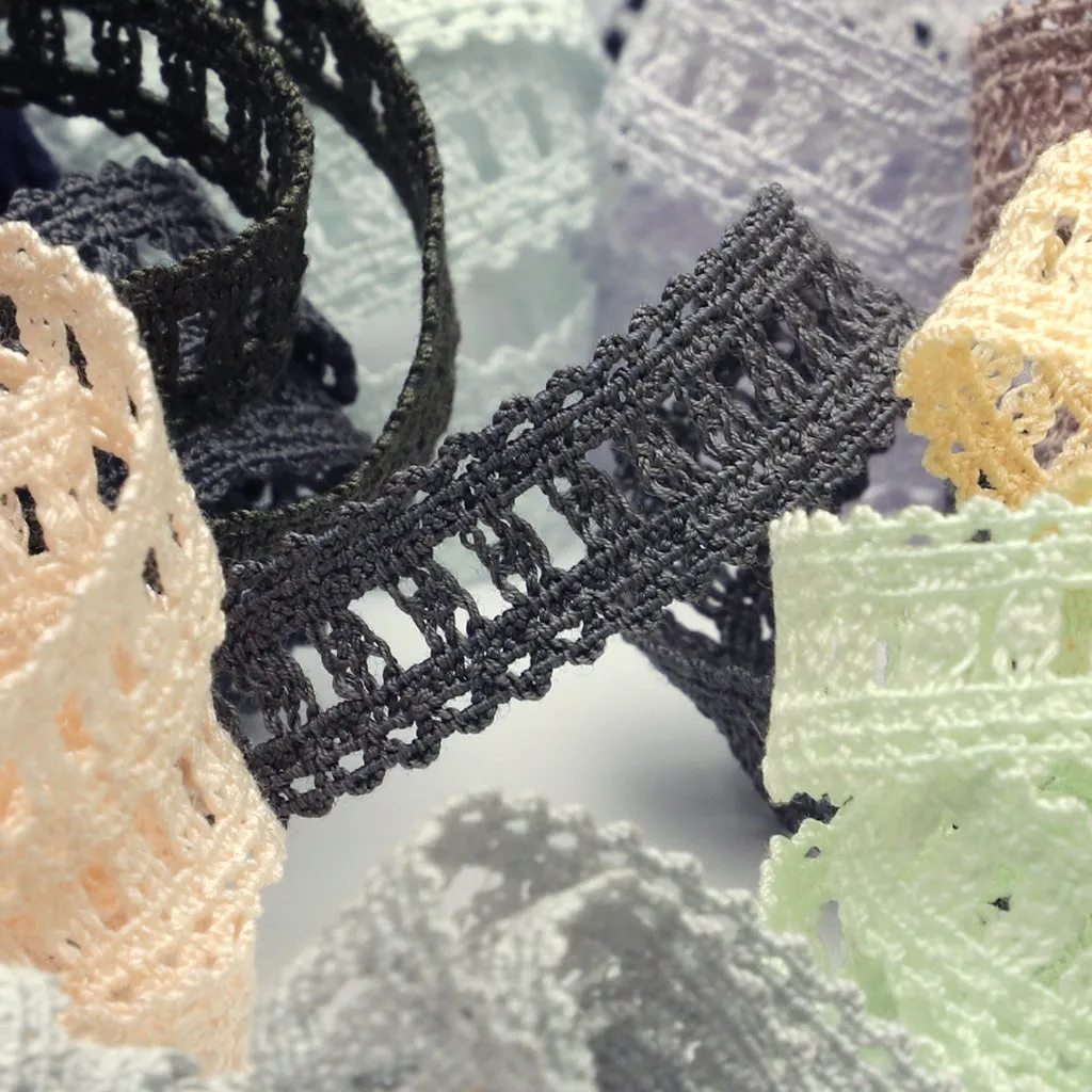 Stretch Torchon Lace #100 Pale Silver