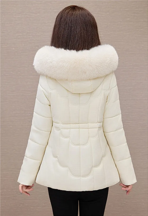 Stylish Water-Resistant Women's Puffer Coat with Faux Fur Collar