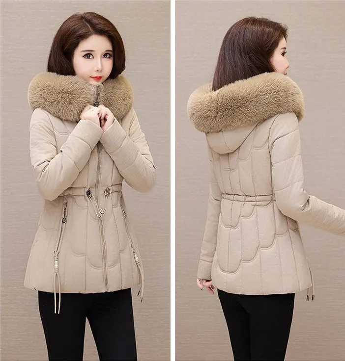 Stylish Water-Resistant Women's Puffer Coat with Faux Fur Collar