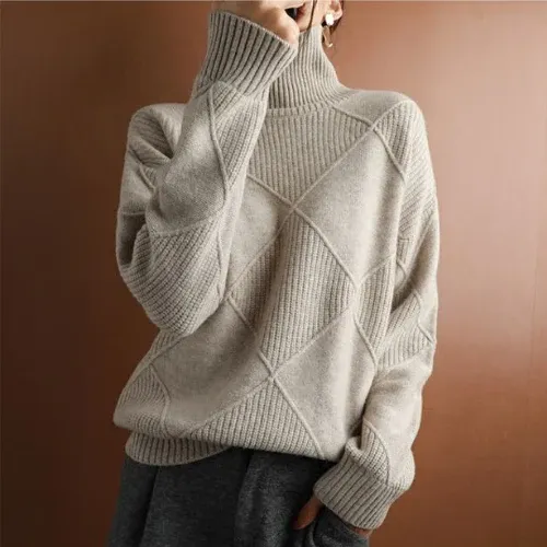 Sweater-with-warming-collar