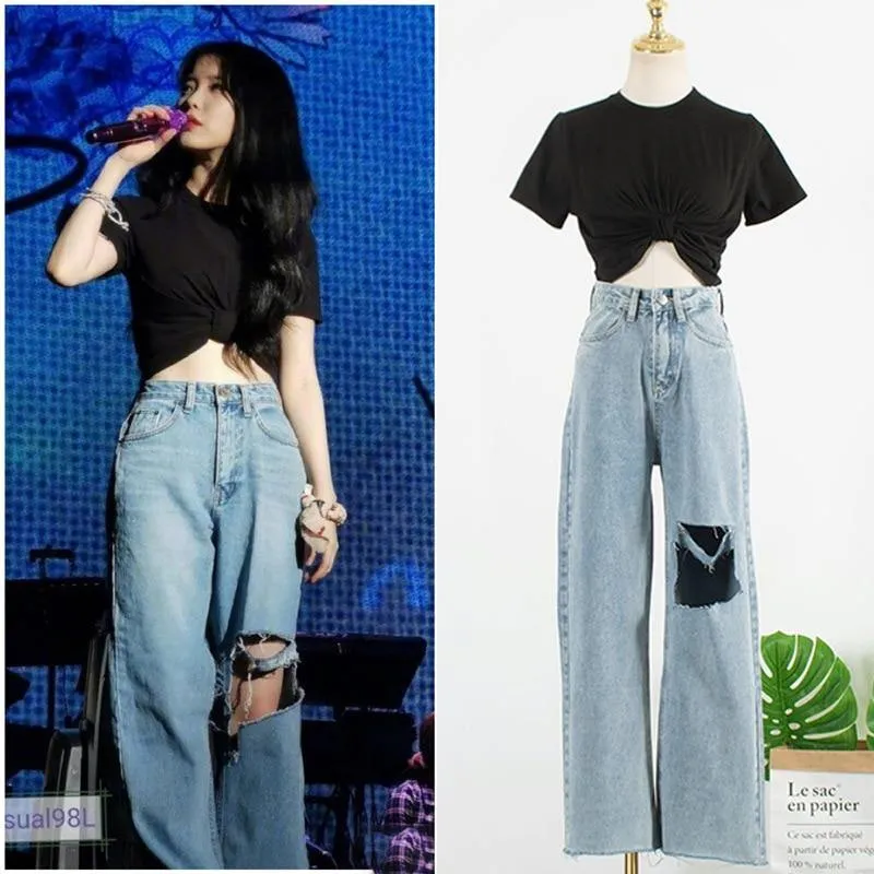 T-Shirt & Jeans IU