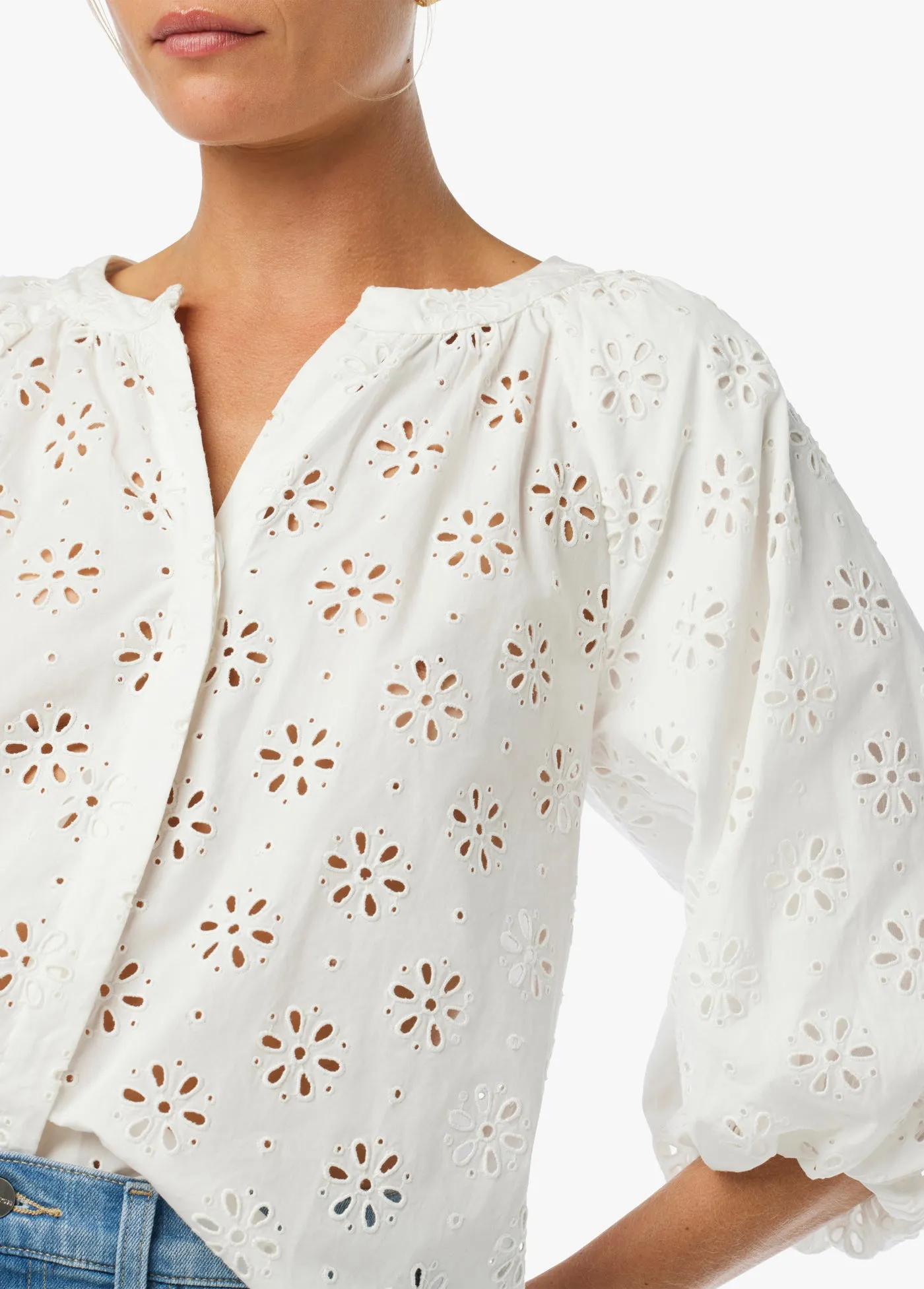 THE ANDIE BRODERIE BLOUSE