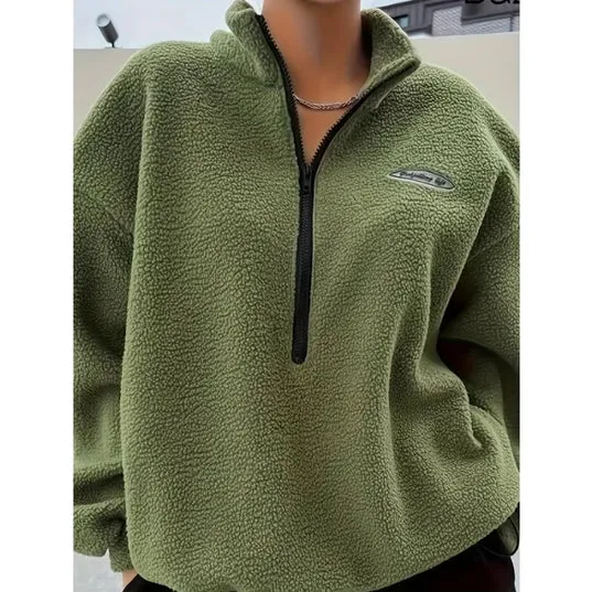 Walburga | versatile women's zip jumper