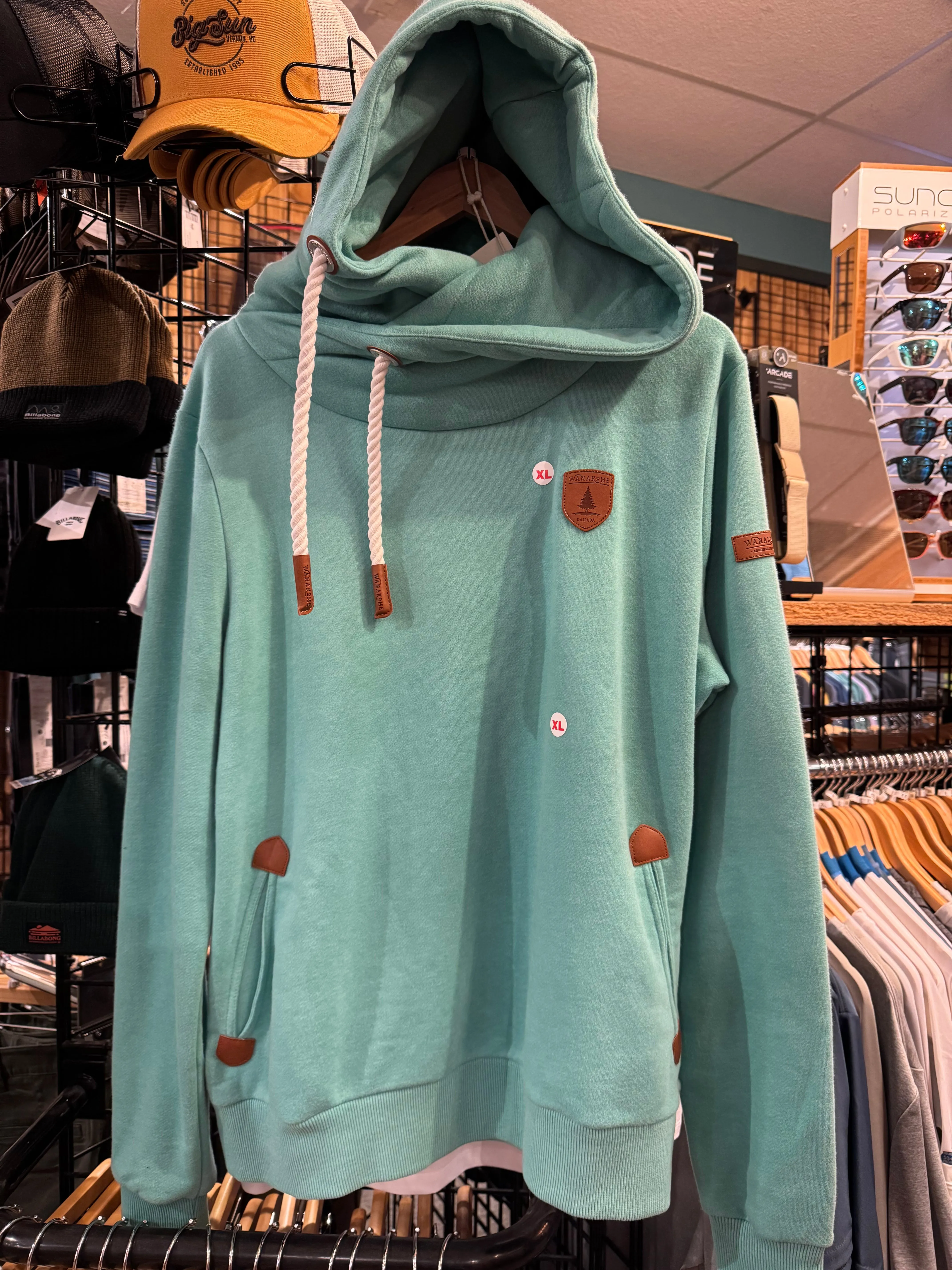 Wanakome Artemis Hoodie