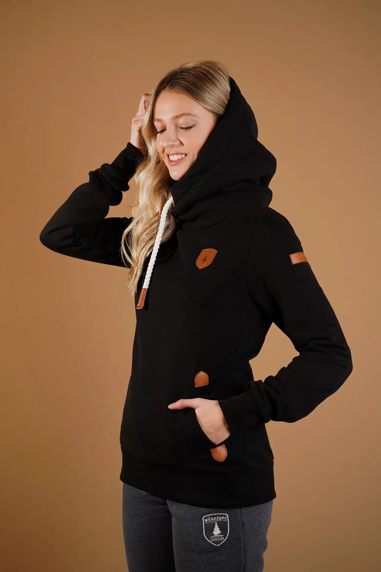 Wanakome Artemis Hoodie