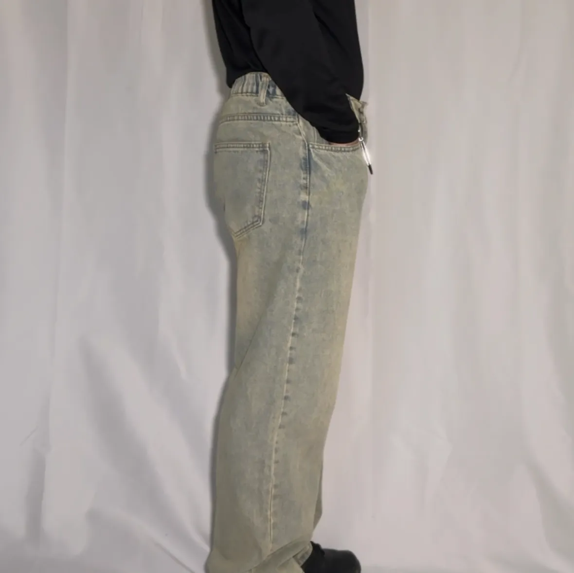 Wide-Leg Washed Detroit Jeans