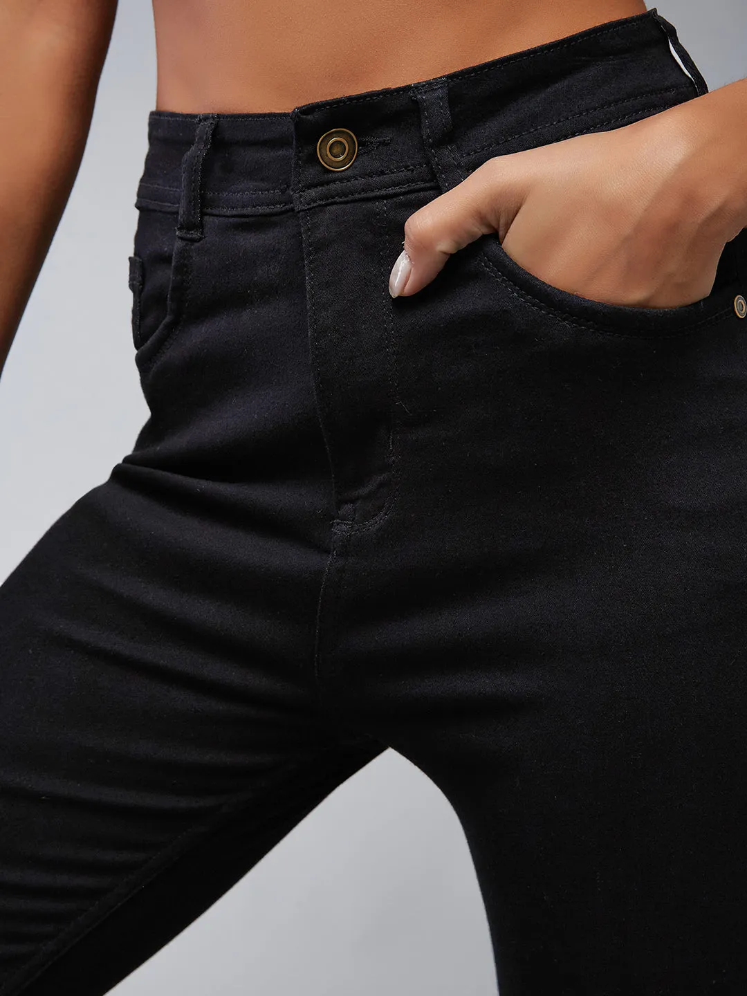 Women's Black Slim-Fit Embellished High-Rise Stretchable Denim Jeans
