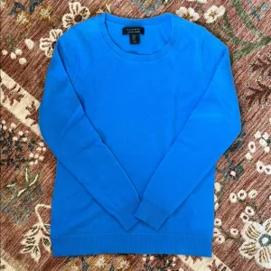 Women’s Cashmere Blue Sweater