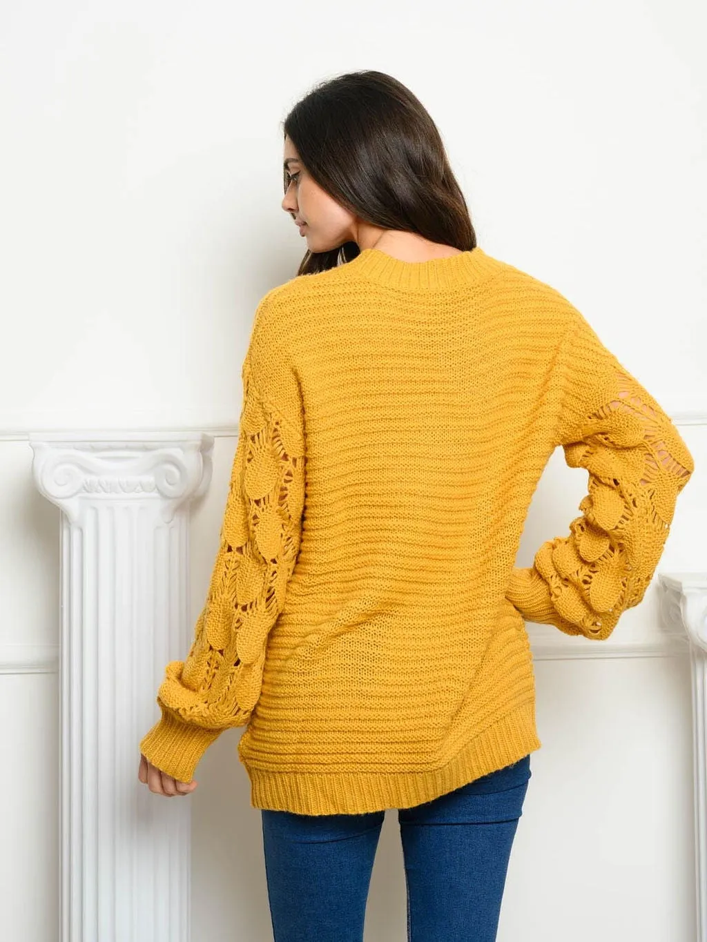 WOMEN'S LONG SLEEVE DETAILED SWEATER
